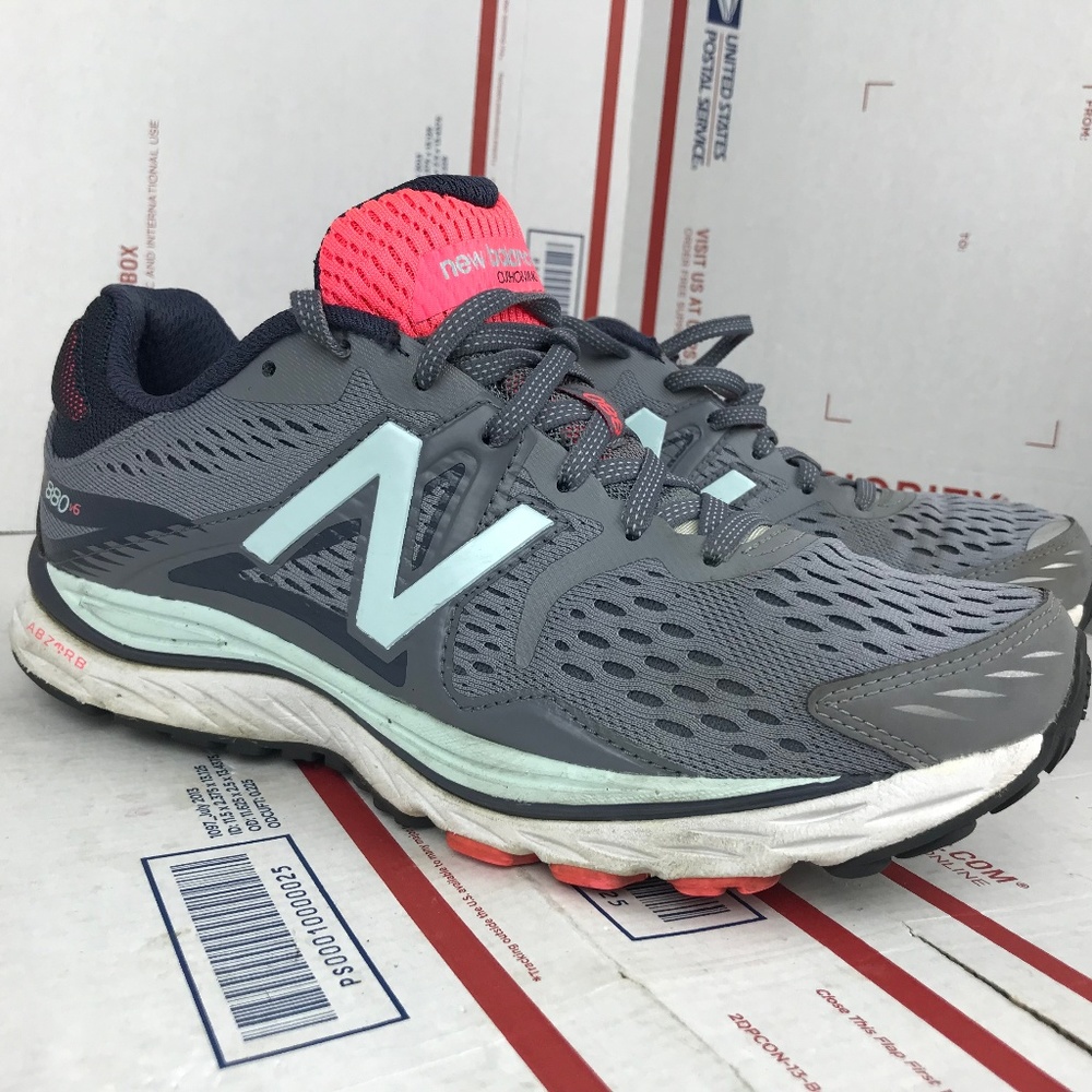 New Balance Womens 880V6 W880GB6 Size 9.5